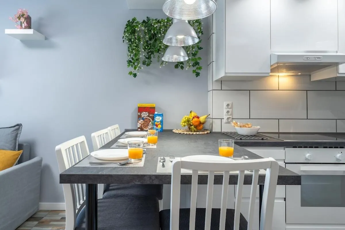 Ferienwohnung Salouroyalcenterpoolrelax2Bedportaventuraaa12 Salou